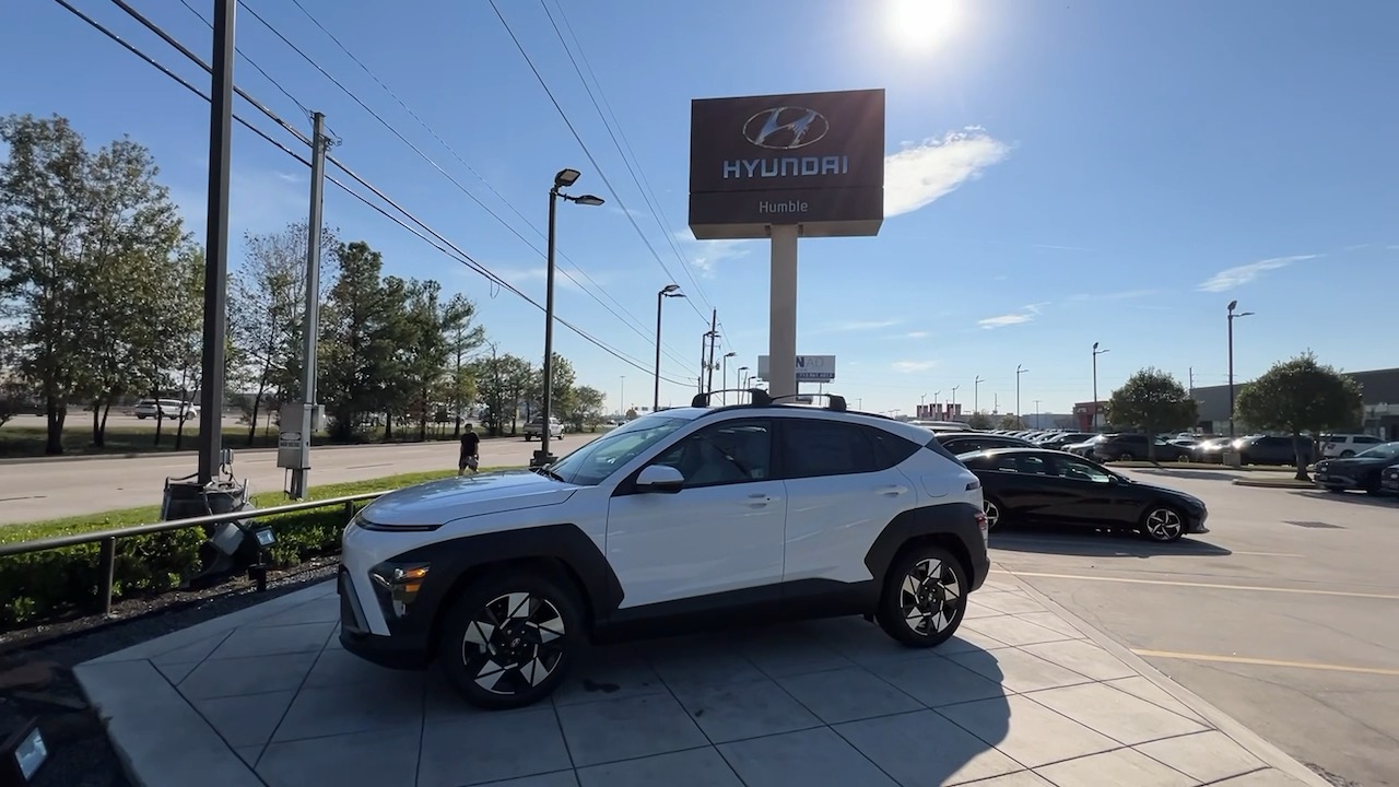 2025 Hyundai Kona SEL 3