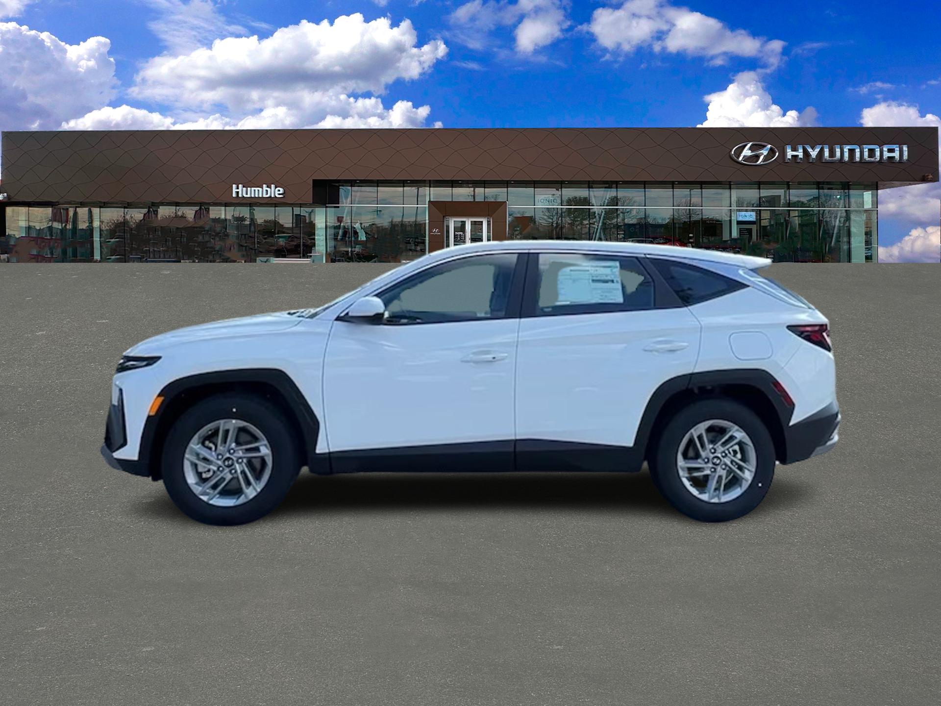 2025 Hyundai Tucson SE 1