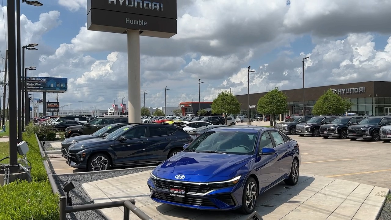 2024 Hyundai Elantra SEL 39