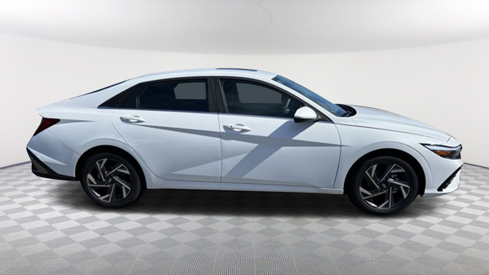 2024 Hyundai Elantra SEL 8