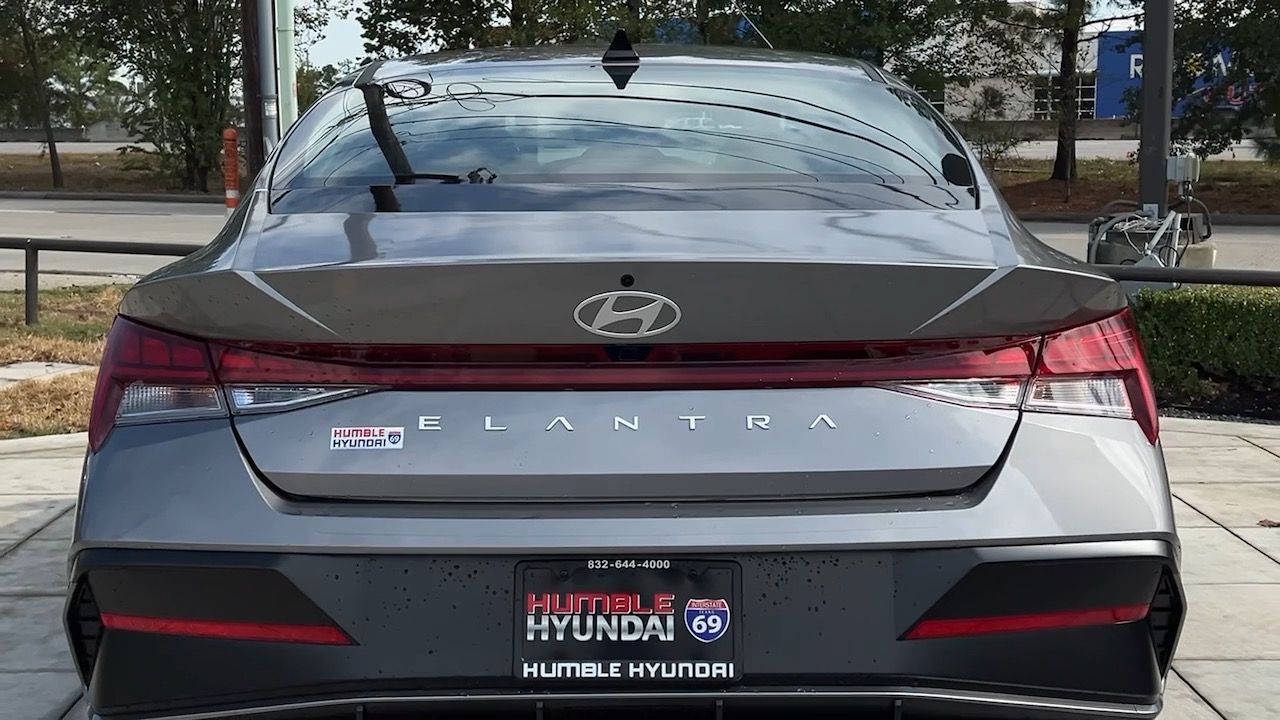 2024 Hyundai Elantra SEL 15