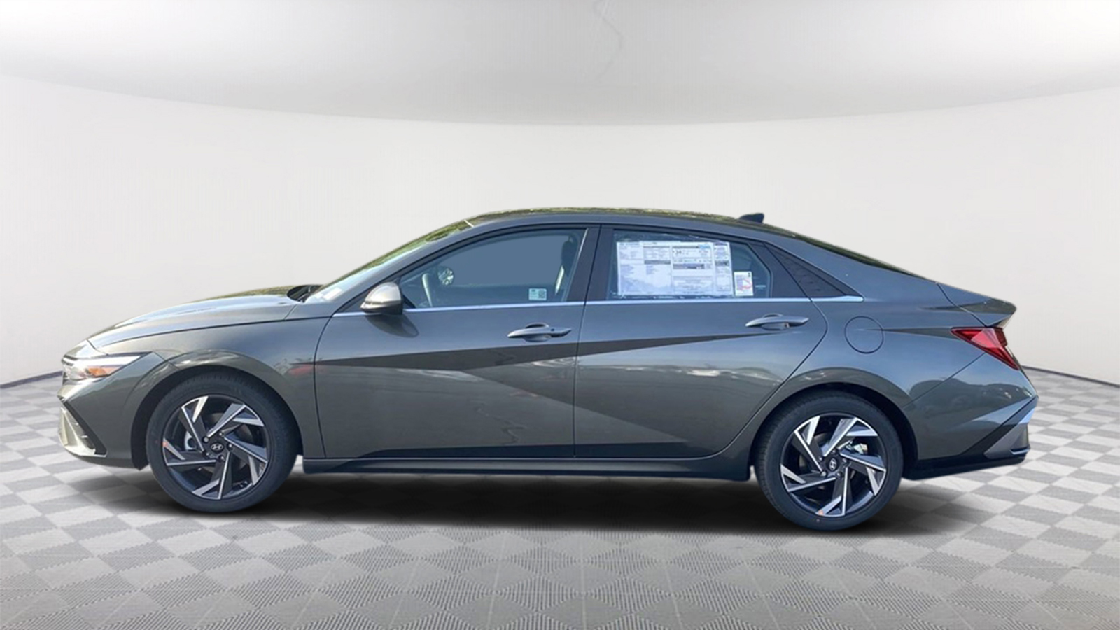 2024 Hyundai Elantra SEL 4