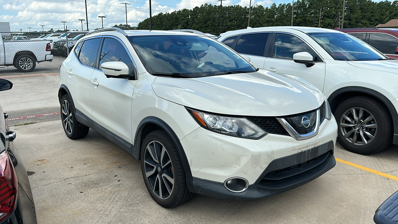 2017 Nissan Rogue Sport  2