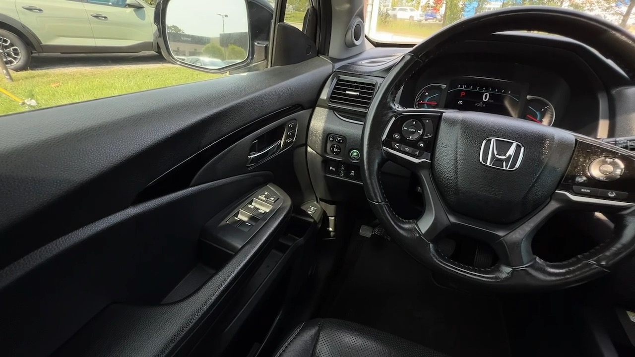 2019 Honda Pilot Elite 17