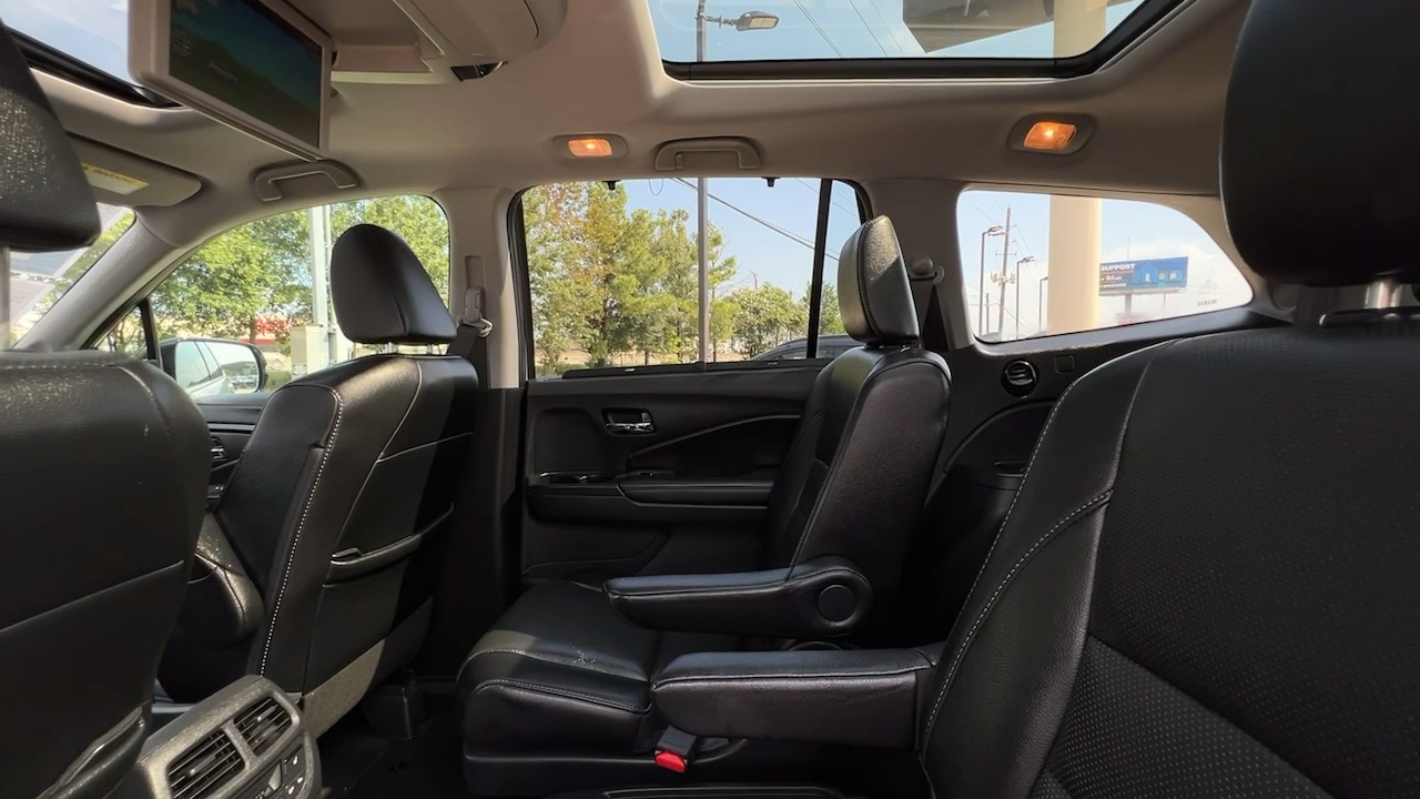 2019 Honda Pilot Elite 34