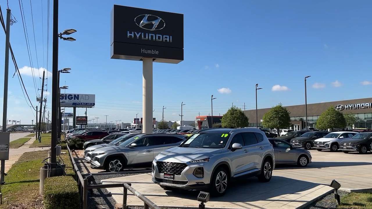 2019 Hyundai Santa Fe Limited 40