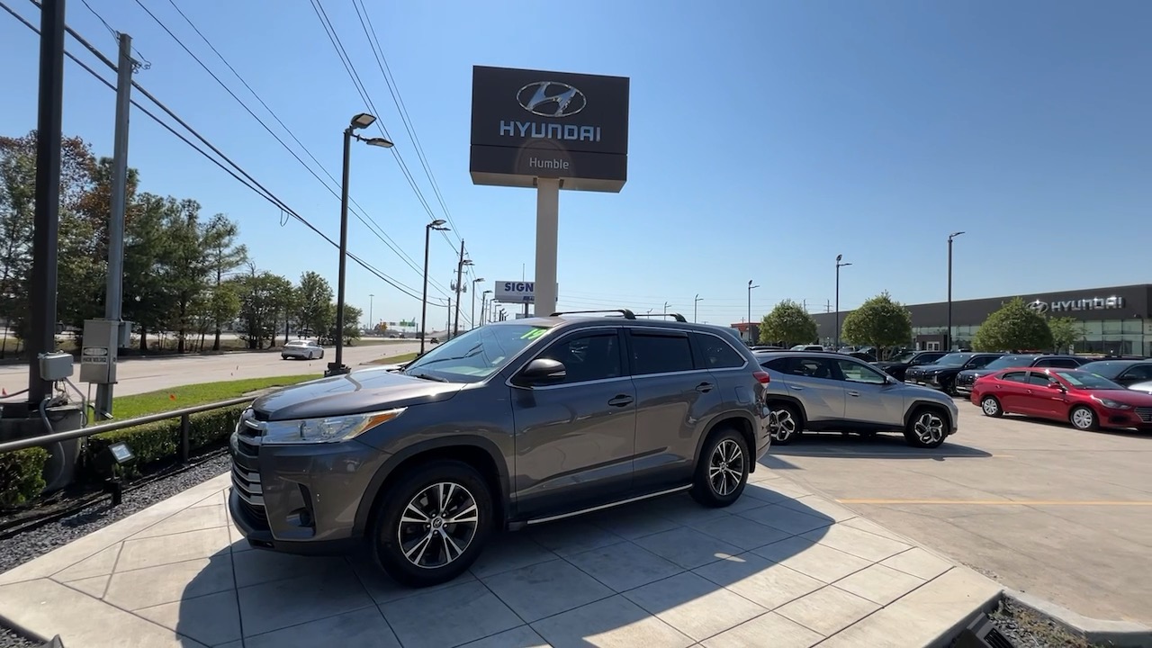 2019 Toyota Highlander LE 5