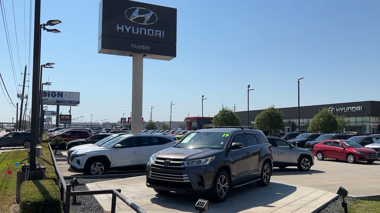 2019 Toyota Highlander LE 40