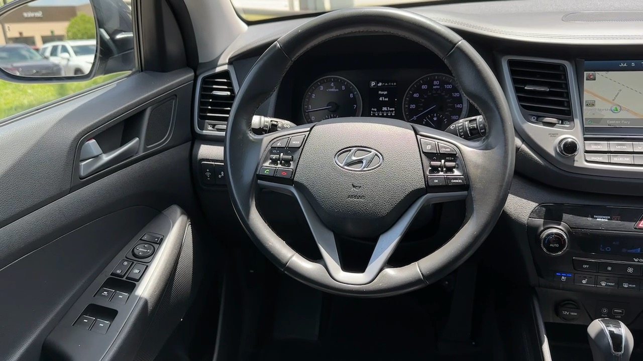 2016 Hyundai TUCSON  19