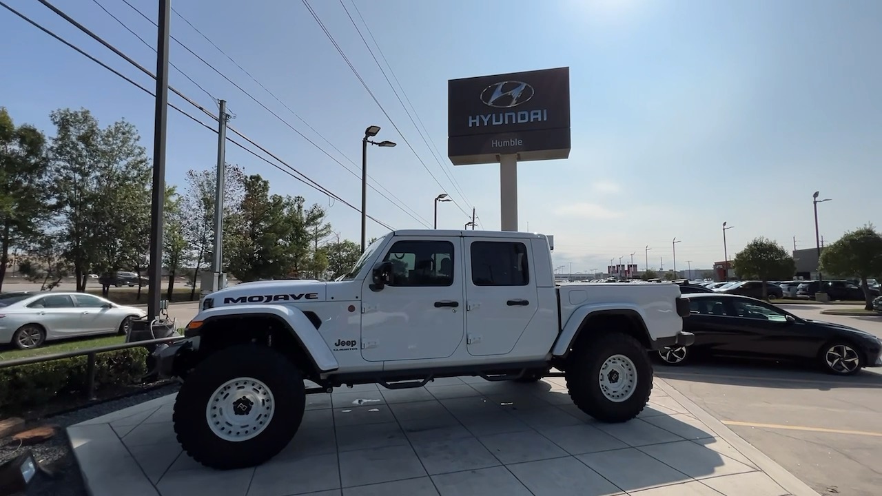 2022 Jeep Gladiator Mojave 3