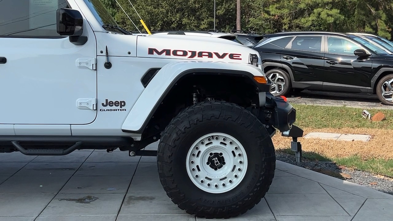 2022 Jeep Gladiator Mojave 13