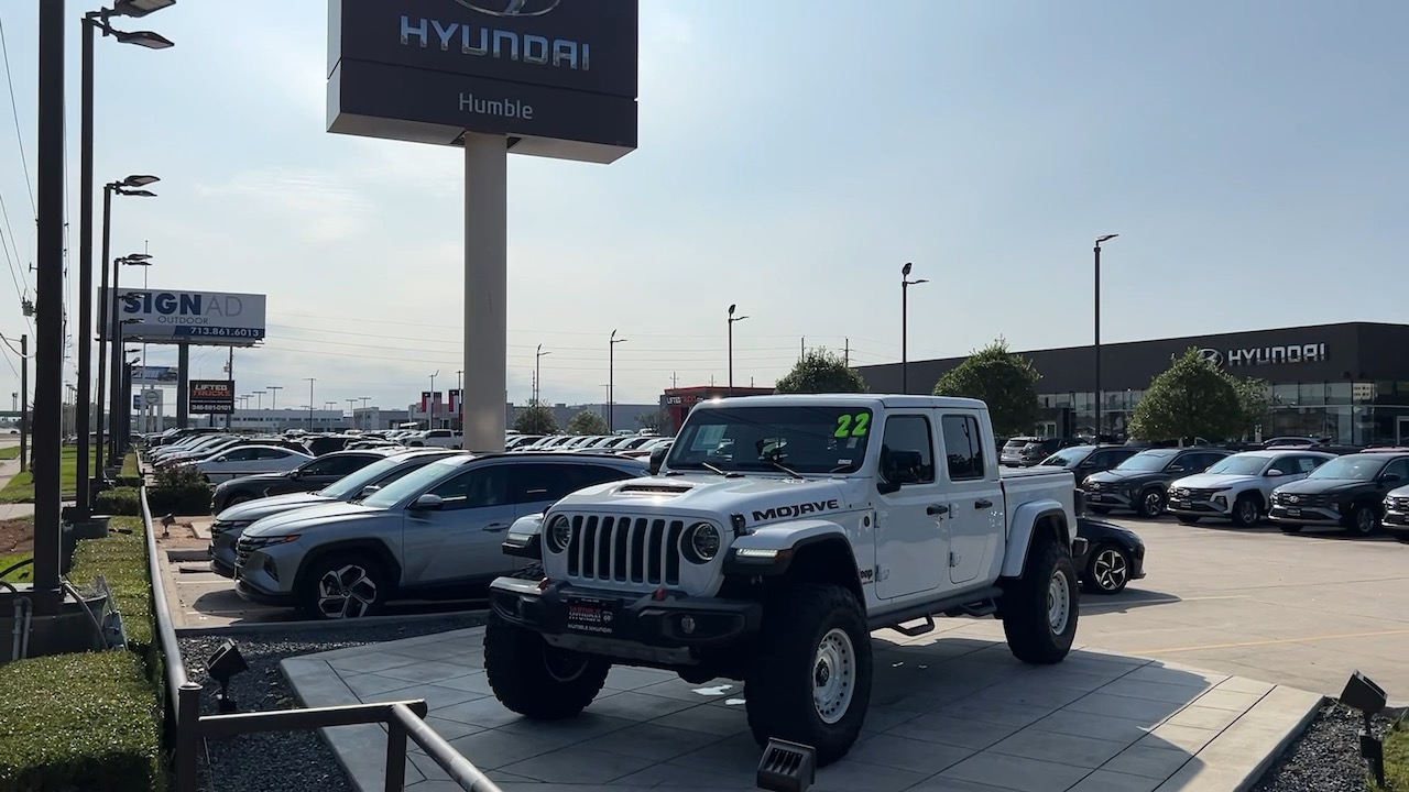 2022 Jeep Gladiator Mojave 38