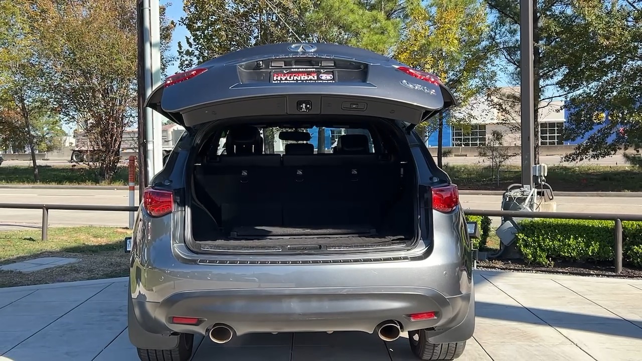 2017 INFINITI QX70 Base 16