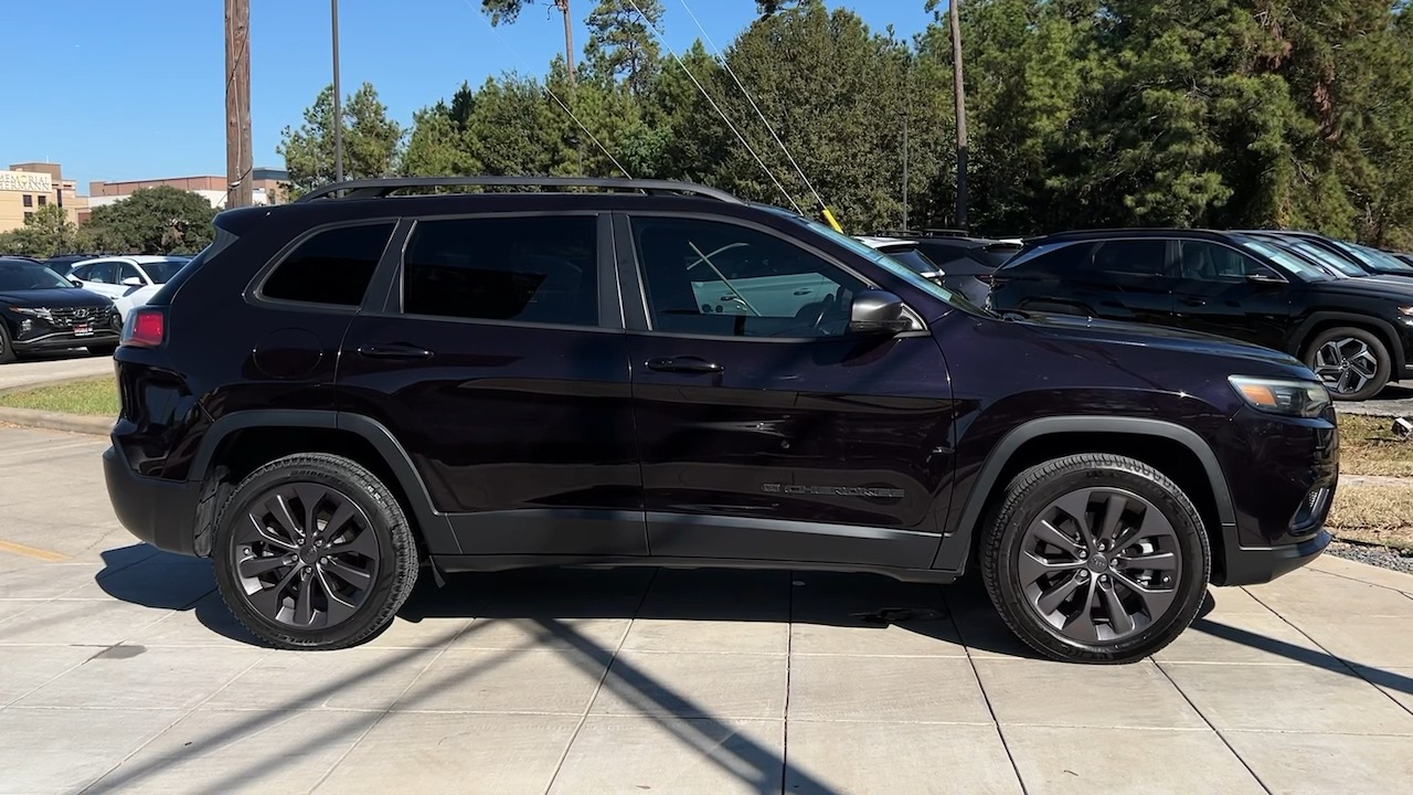 2021 Jeep Cherokee 80th Anniversary 13