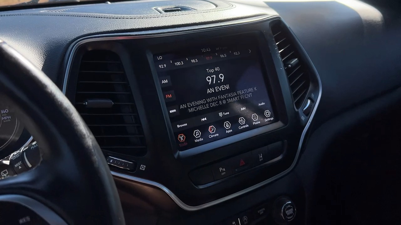 2021 Jeep Cherokee 80th Anniversary 26