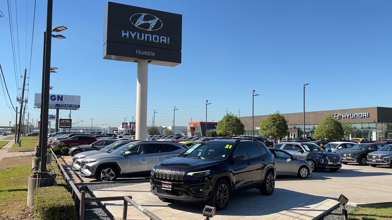 2021 Jeep Cherokee 80th Anniversary 40