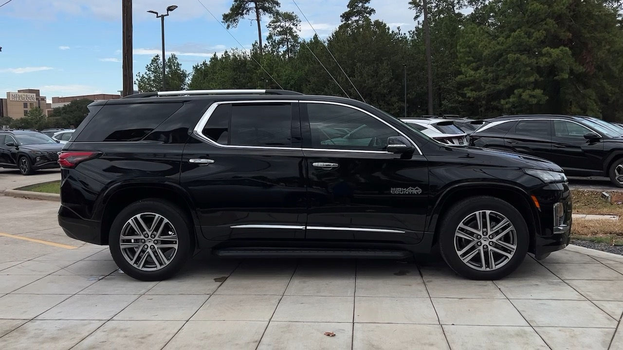 2022 Chevrolet Traverse High Country 13