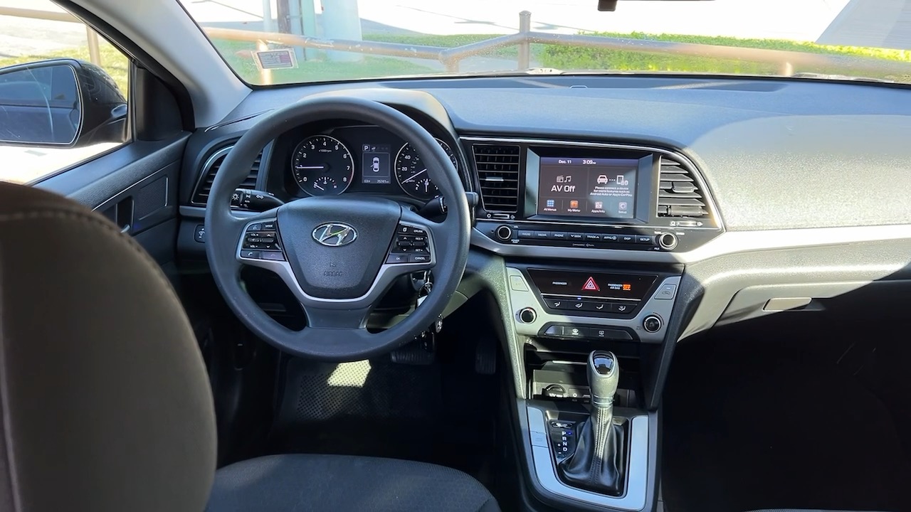 2018 Hyundai Elantra SEL 21