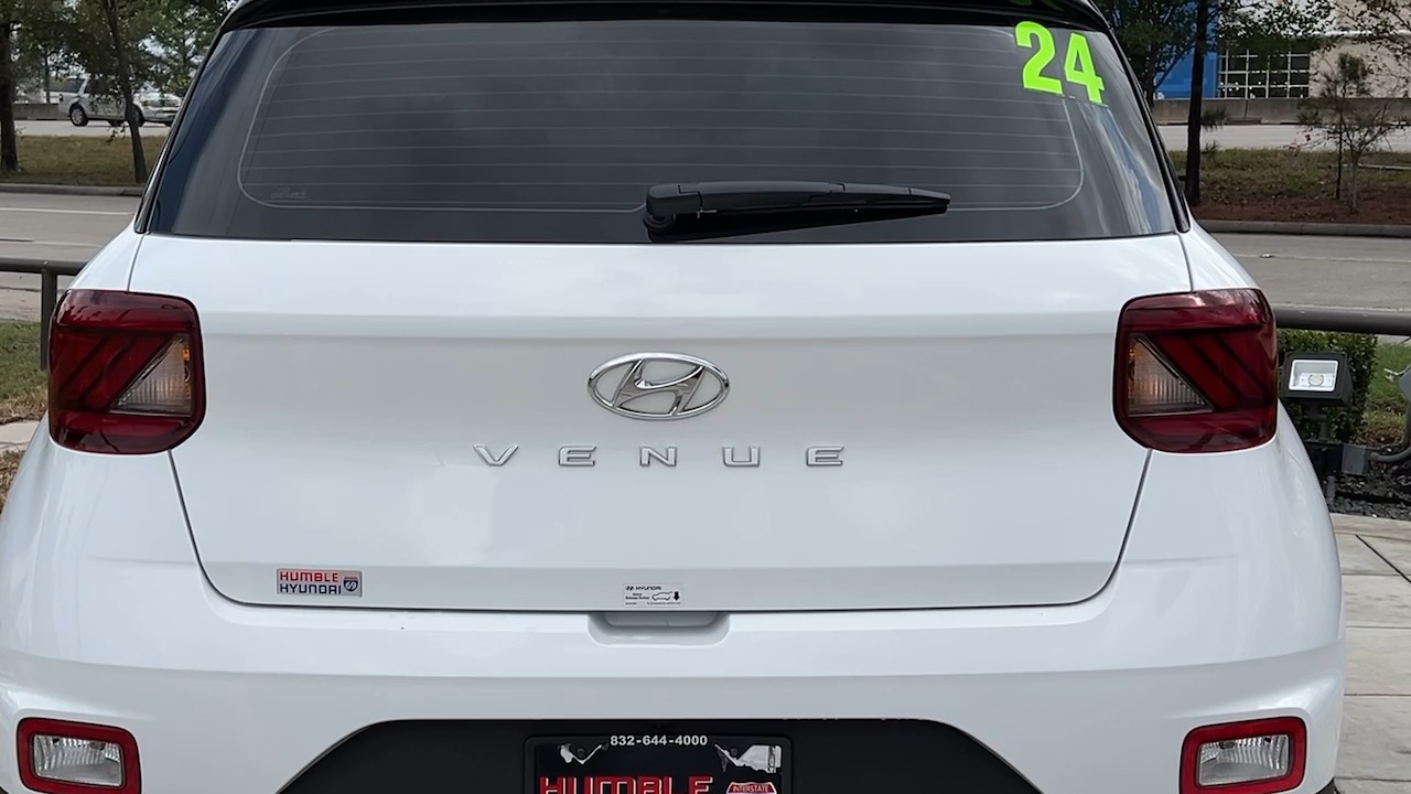 2024 Hyundai Venue Limited 13