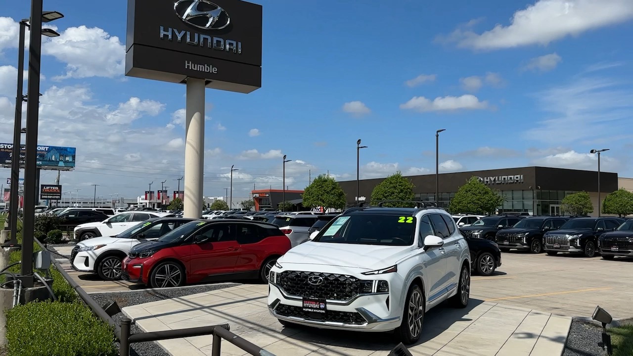 2022 Hyundai SANTA FE  42