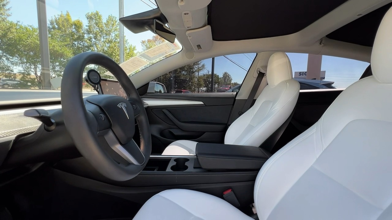 2023 Tesla Model 3 Base 33