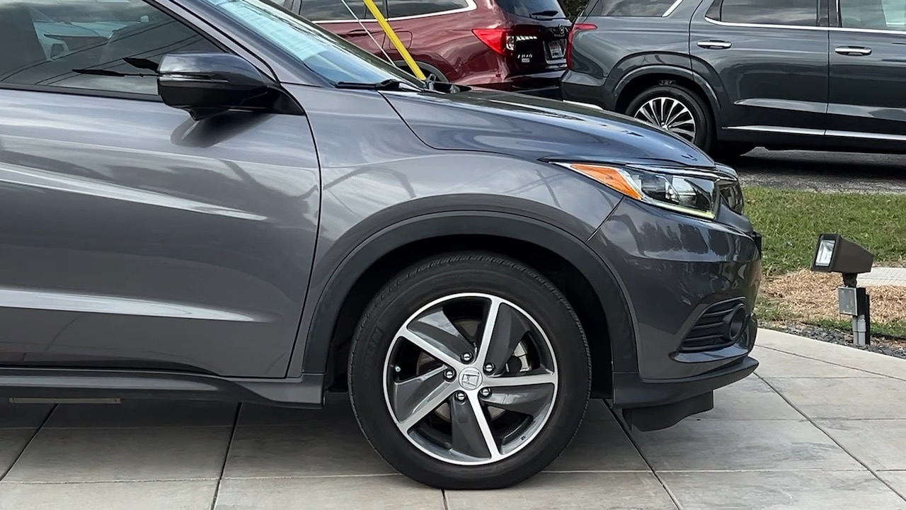 2021 Honda HR-V EX 13