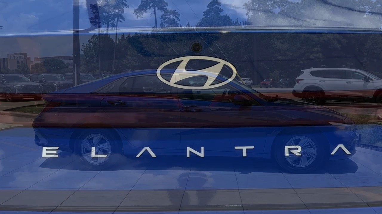 2024 Hyundai ELANTRA  16