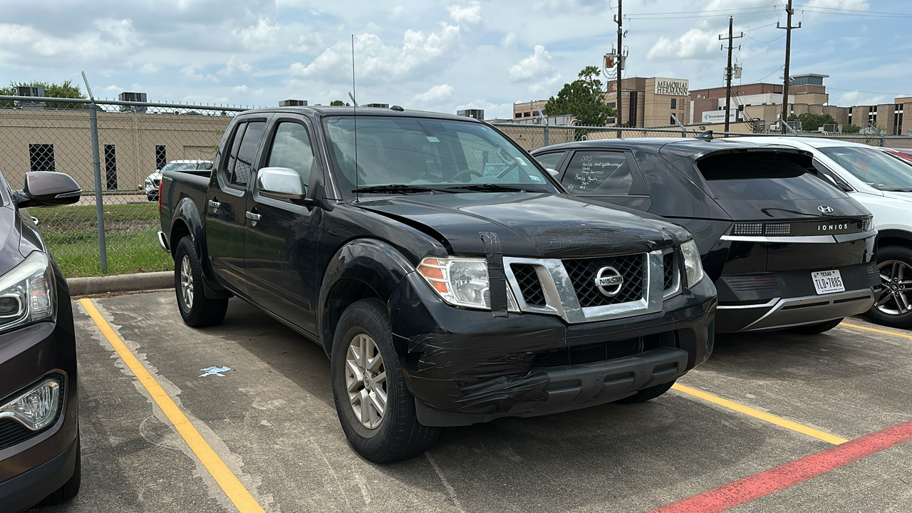 2016 Nissan Frontier  3