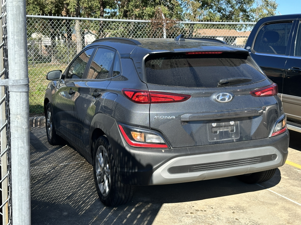 2022 Hyundai Kona SEL 2