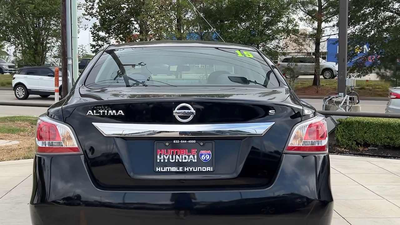 2015 Nissan Altima 2.5 S 16