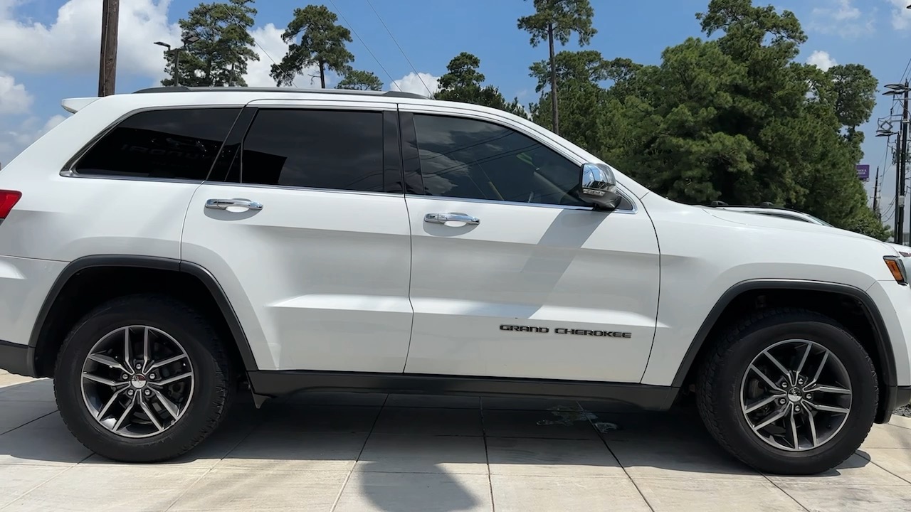 2017 Jeep Grand Cherokee Limited 14