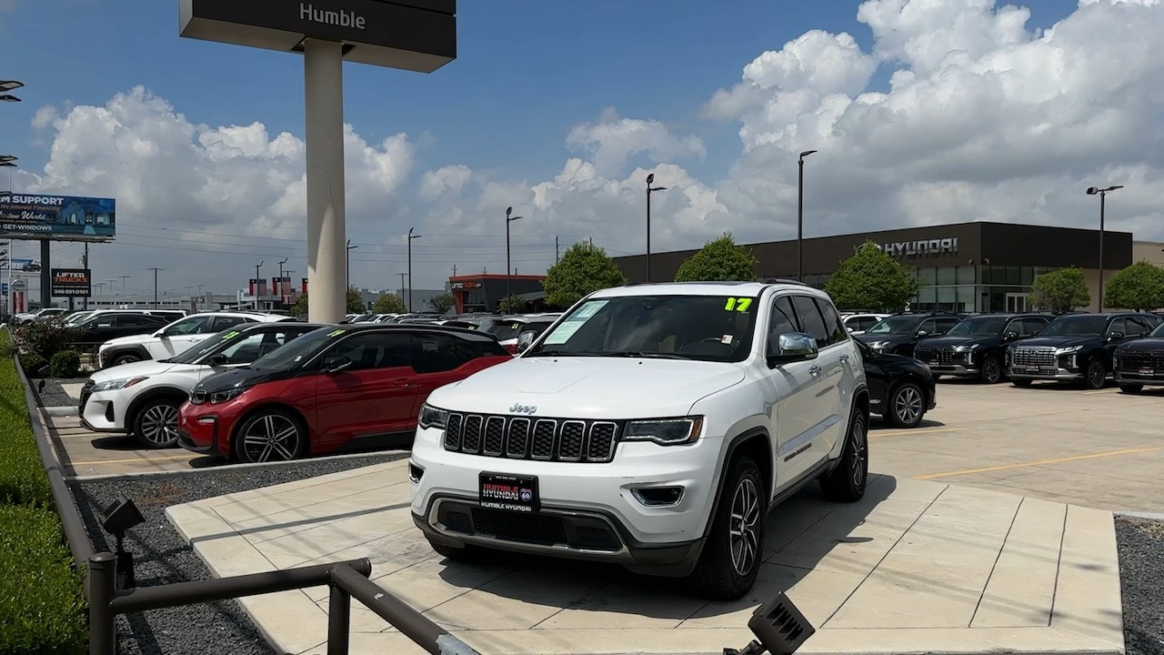 2017 Jeep Grand Cherokee Limited 40