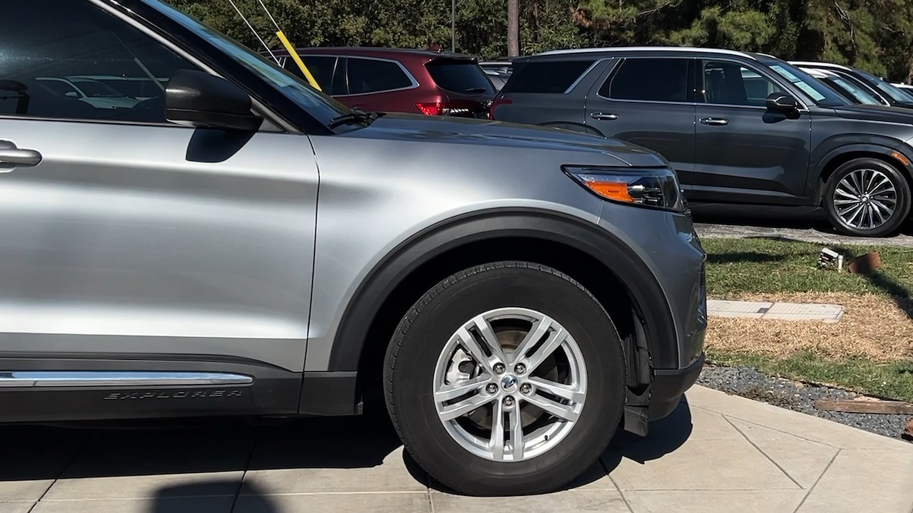 2023 Ford Explorer XLT 12