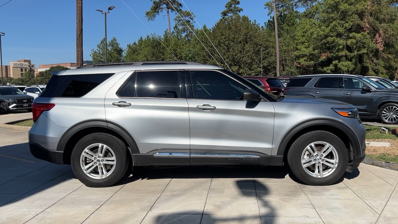 2023 Ford Explorer XLT 13