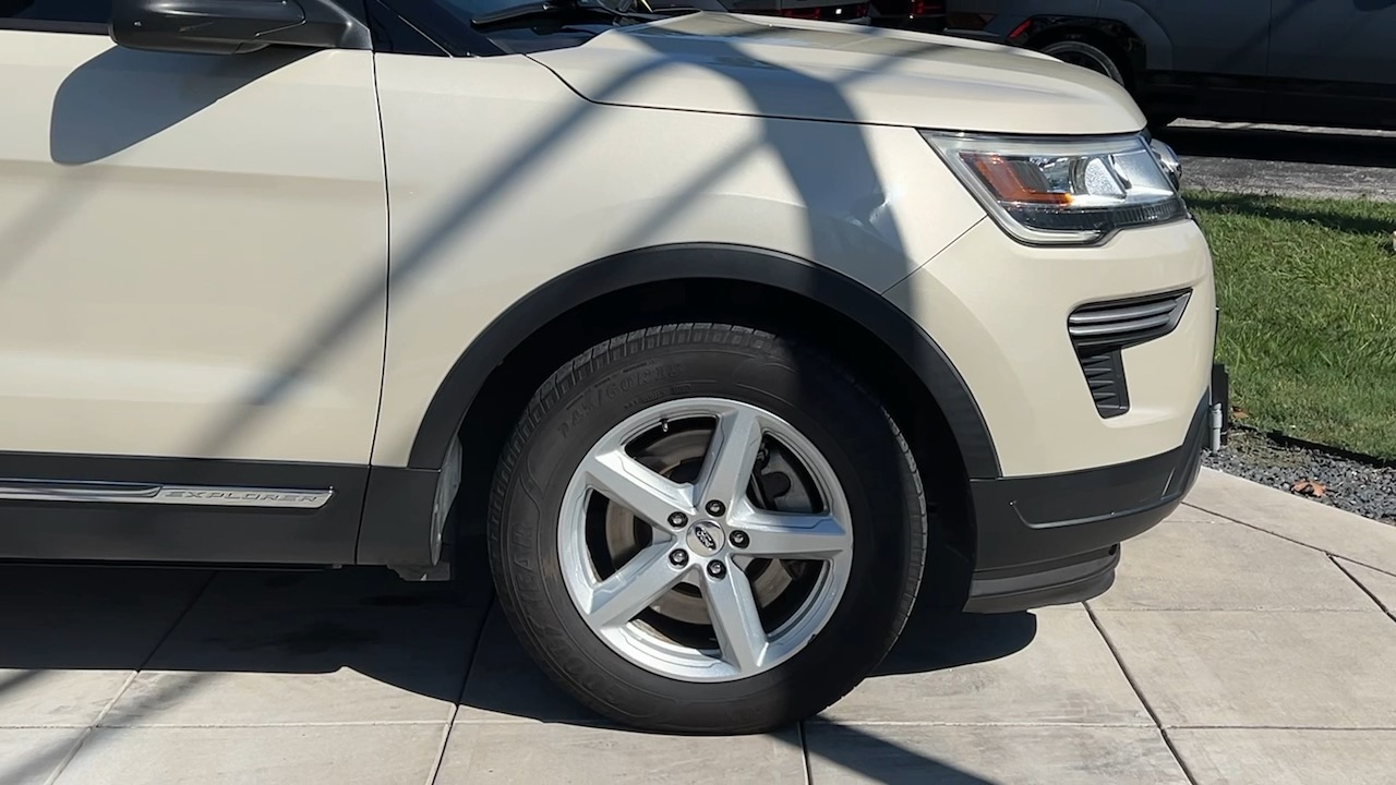 2018 Ford Explorer XLT 12