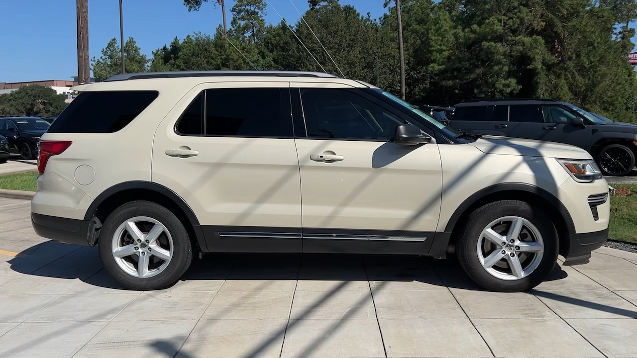 2018 Ford Explorer XLT 14