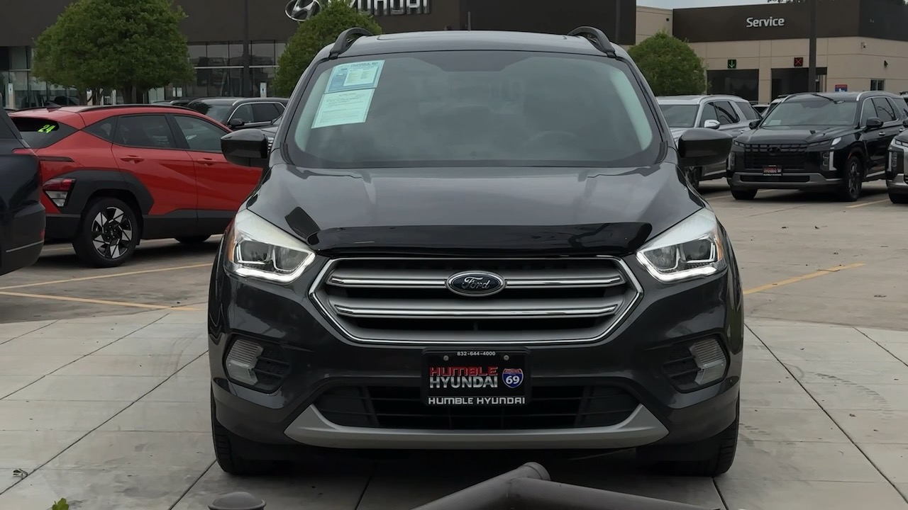 2018 Ford Escape  11