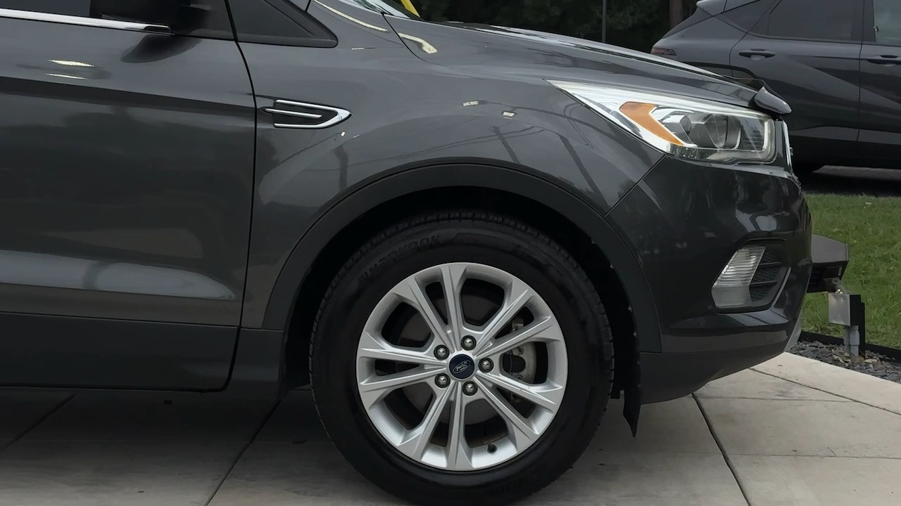 2018 Ford Escape  14