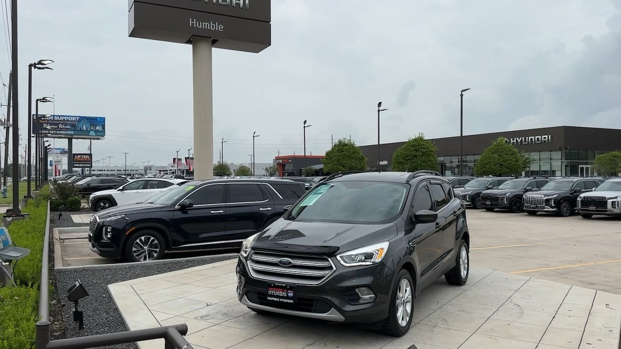 2018 Ford Escape  40