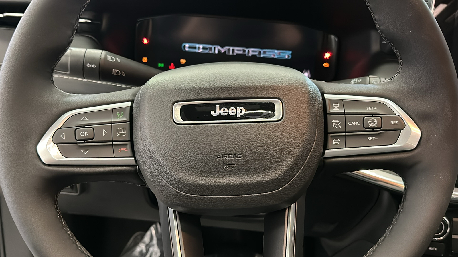 2023 Jeep Compass LIMITED 7