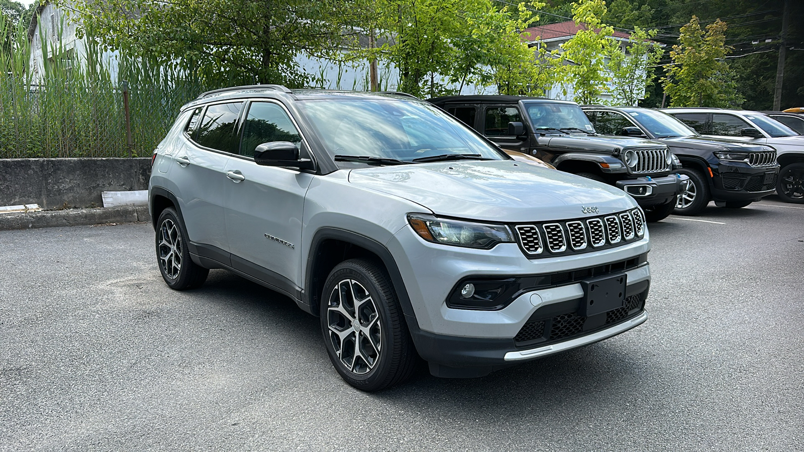 2024 Jeep Compass LIMITED 2