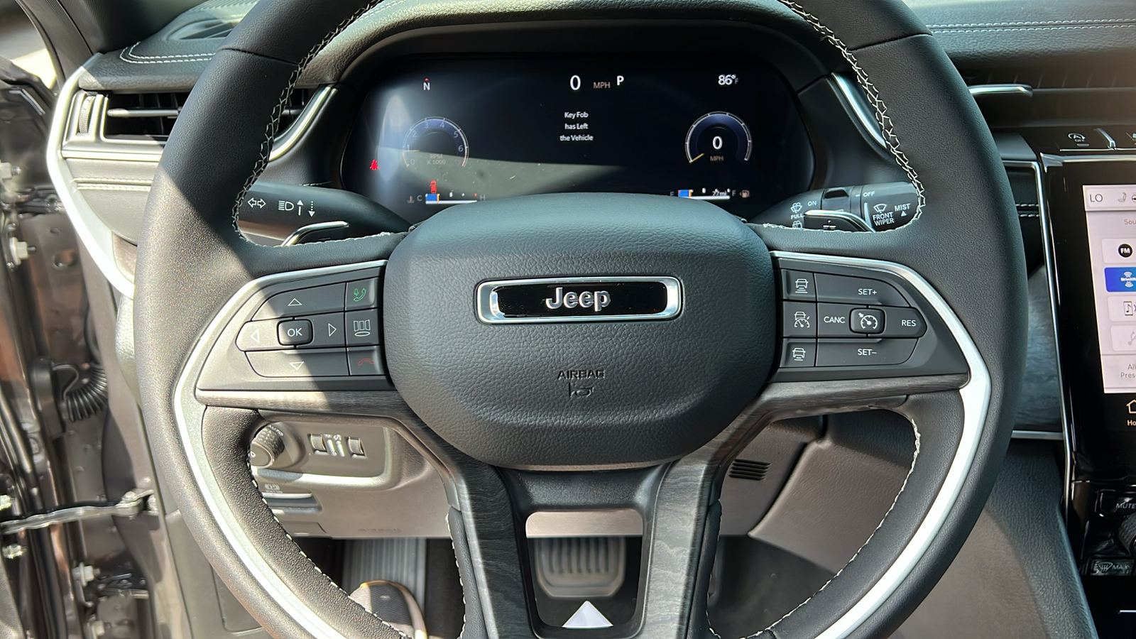 2024 Jeep Grand Cherokee L LIMITED 9