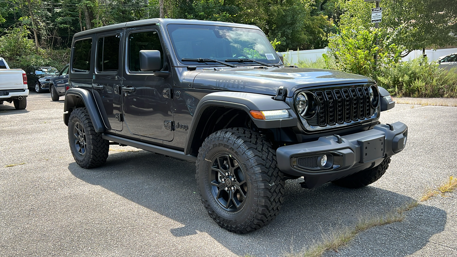 2024 Jeep Wrangler SPORT 3