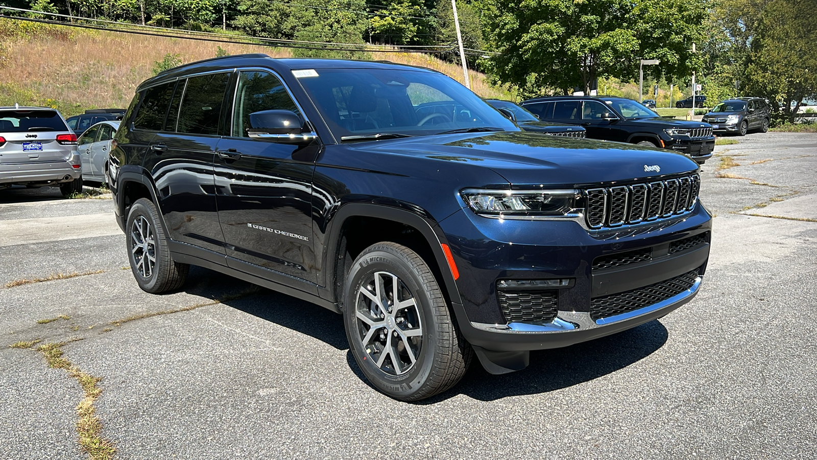 2024 Jeep Grand Cherokee L LIMITED 3