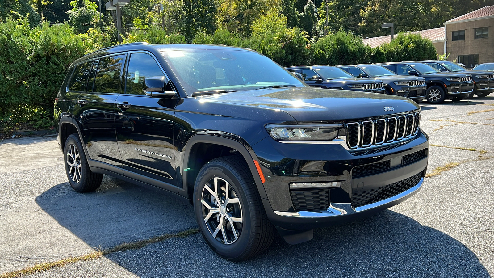 2024 Jeep Grand Cherokee L LIMITED 3