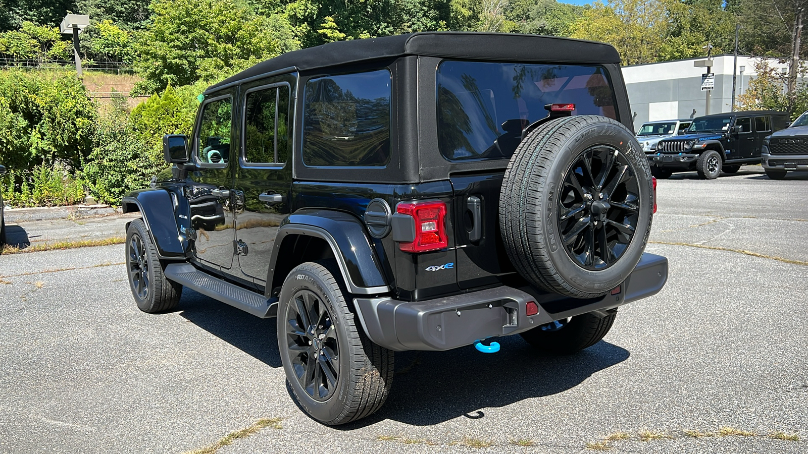 2024 Jeep Wrangler 4xe SAHARA 4XE 6