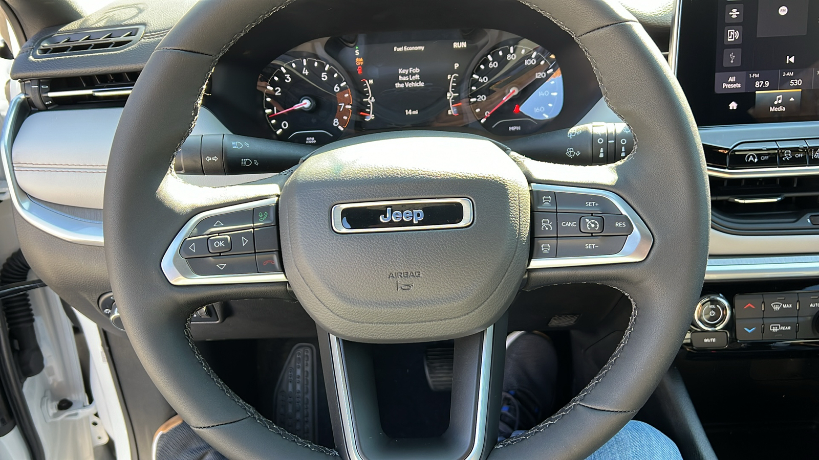 2025 Jeep Compass LIMITED 10