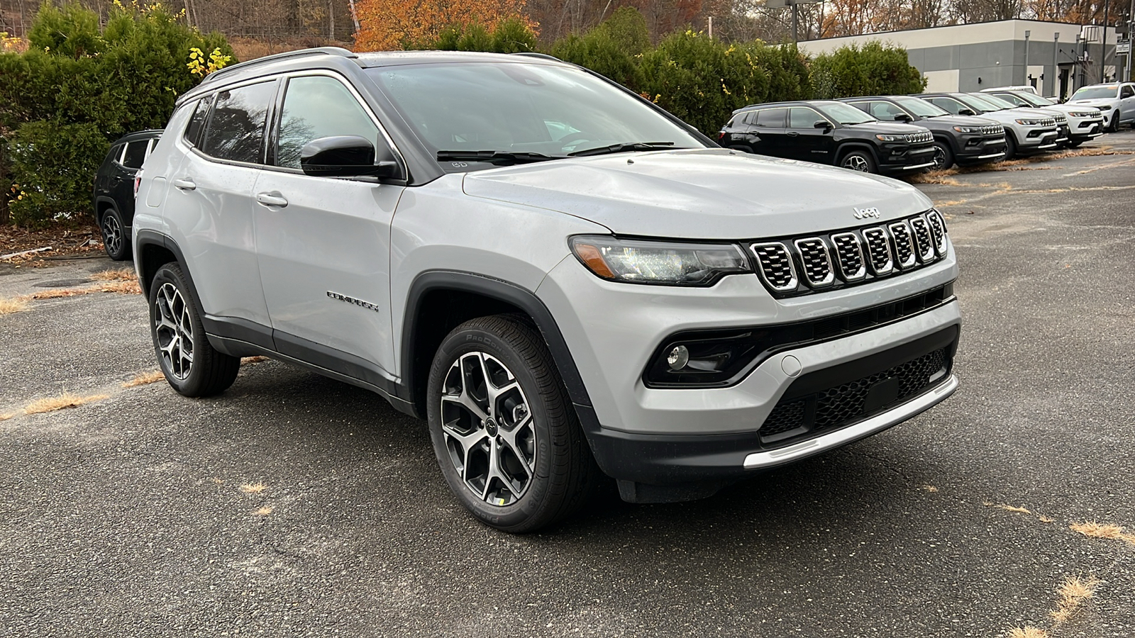 2025 Jeep Compass LIMITED 3