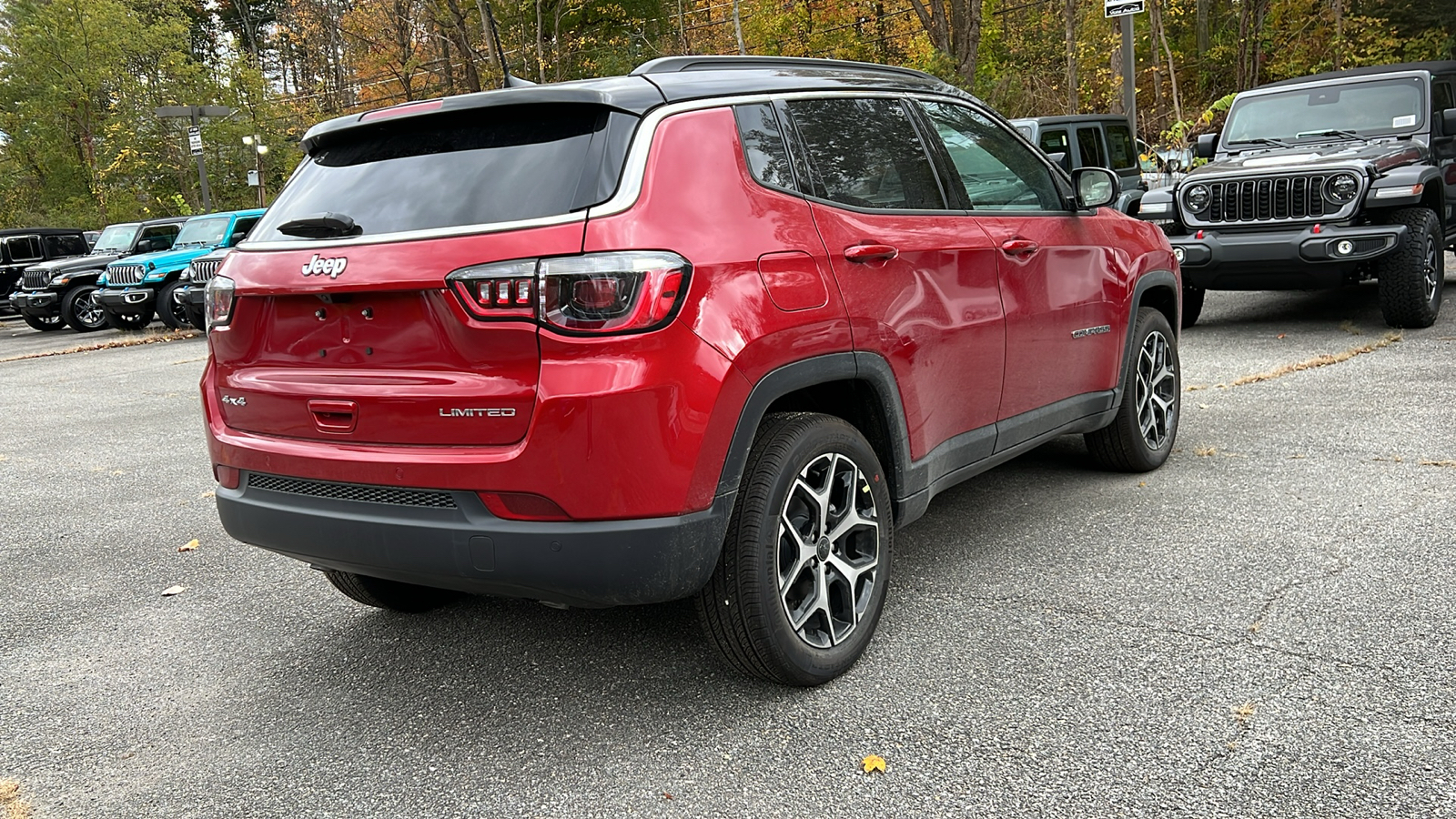 2025 Jeep Compass LIMITED 4