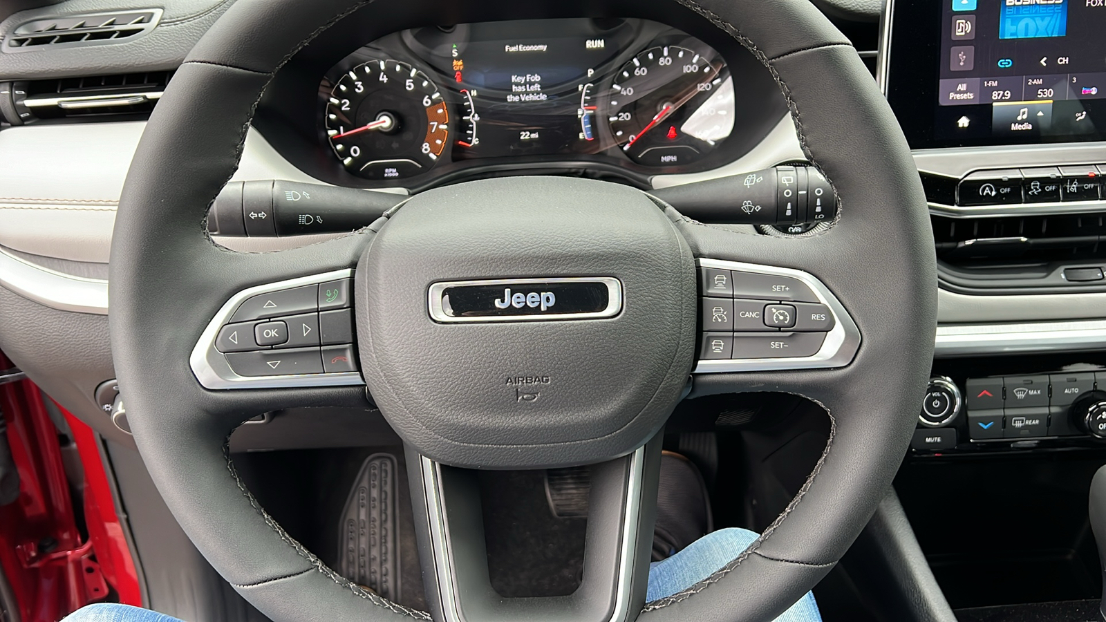 2025 Jeep Compass LIMITED 10